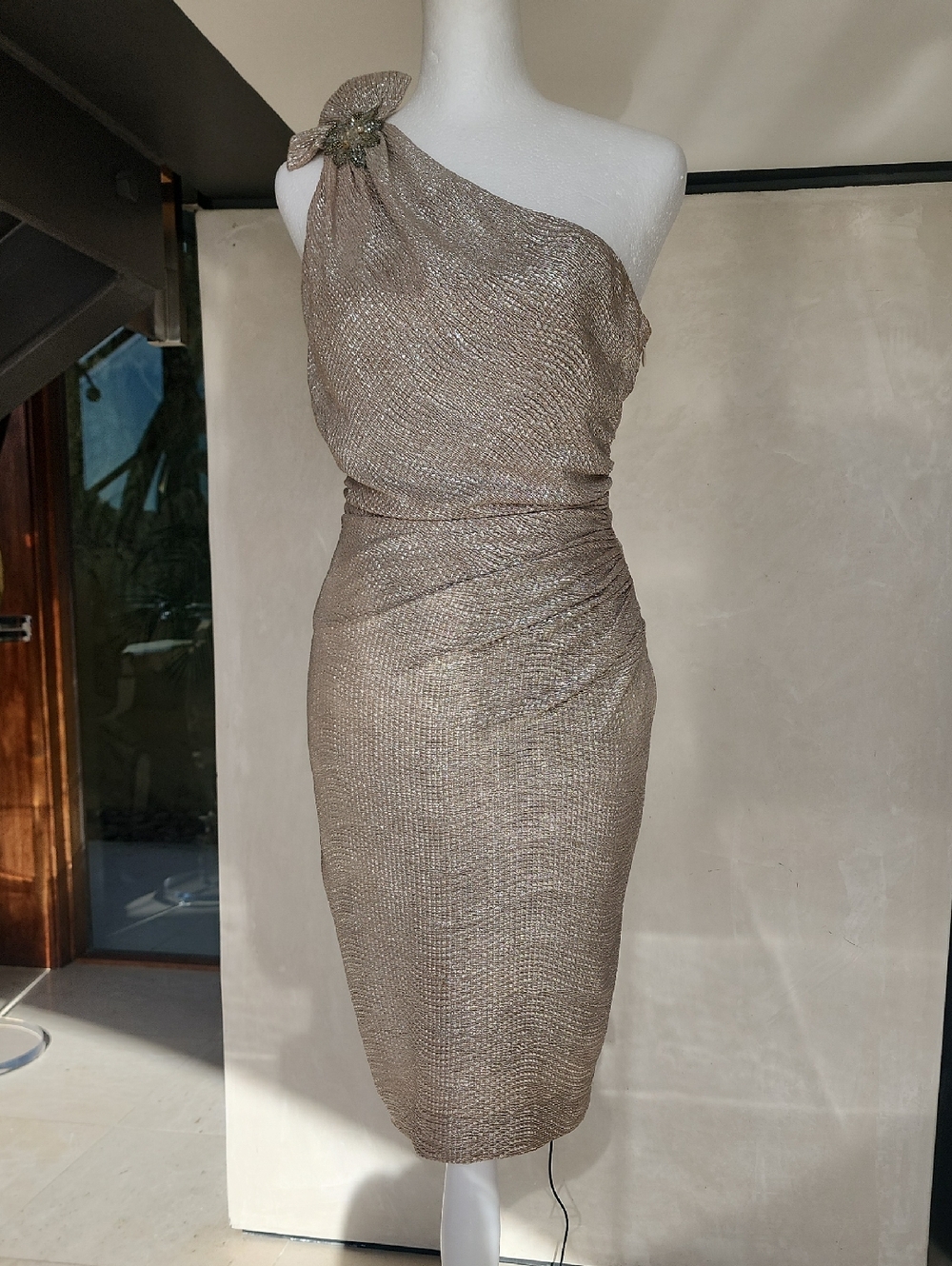 David Meister One-Shoulder Metallic Gold/Taupe Cocktail Dress